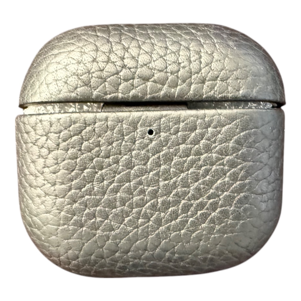 Estuche el rey skin airpods 4 estilo cuero color negro